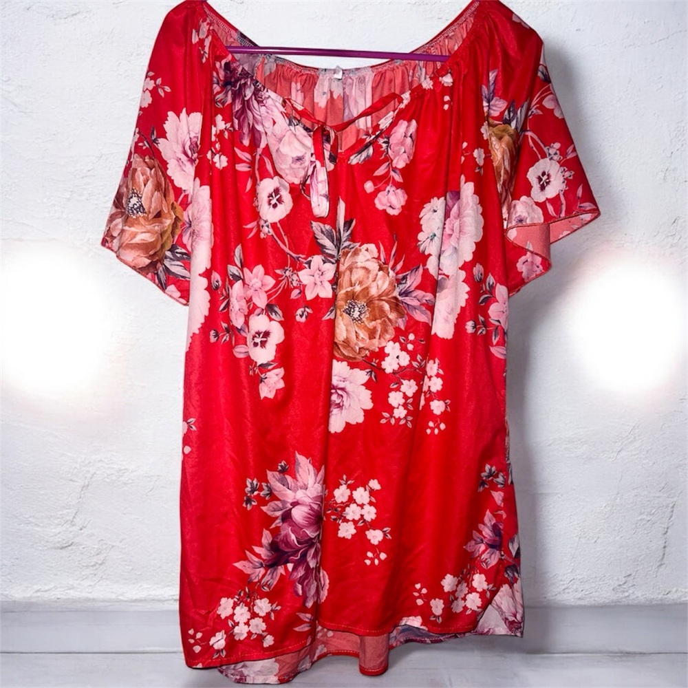 Women’s Plus Size 1X Red Floral Blouse with Flutter Sleeves